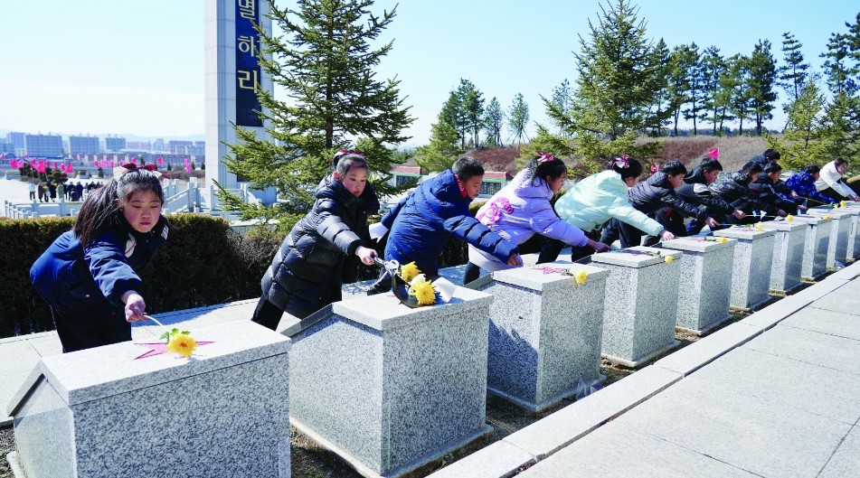 圖1.jpg
